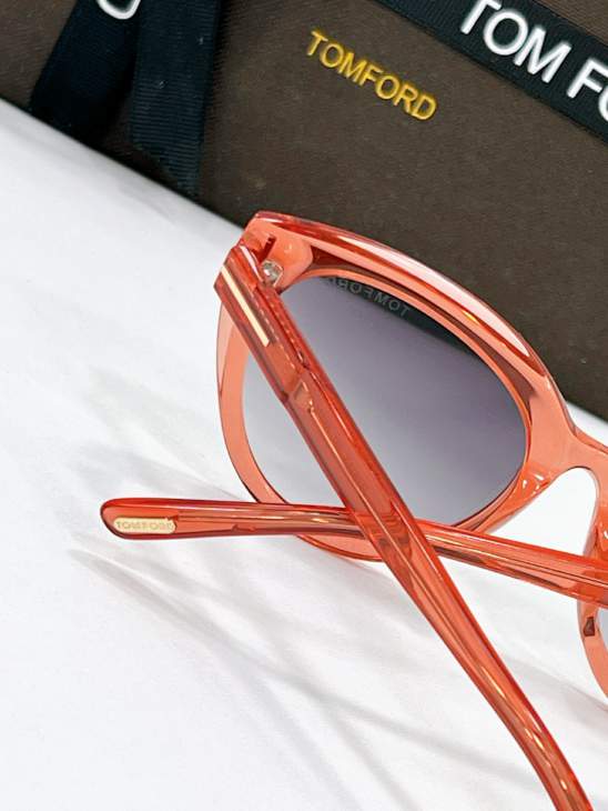 Picture of Tom Ford Sunglasses _SKUfw77096627fw